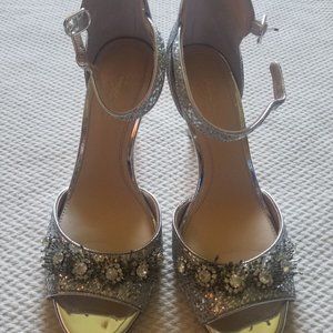 Imagine Vince Camuto silver sparkle heels 8